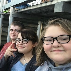 Meet your Posher, Stacy